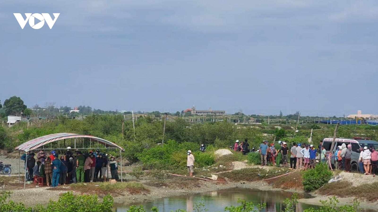 Phát hiện 2 chị em tử vong tại đìa nuôi tôm ở Bắc Cam Ranh
