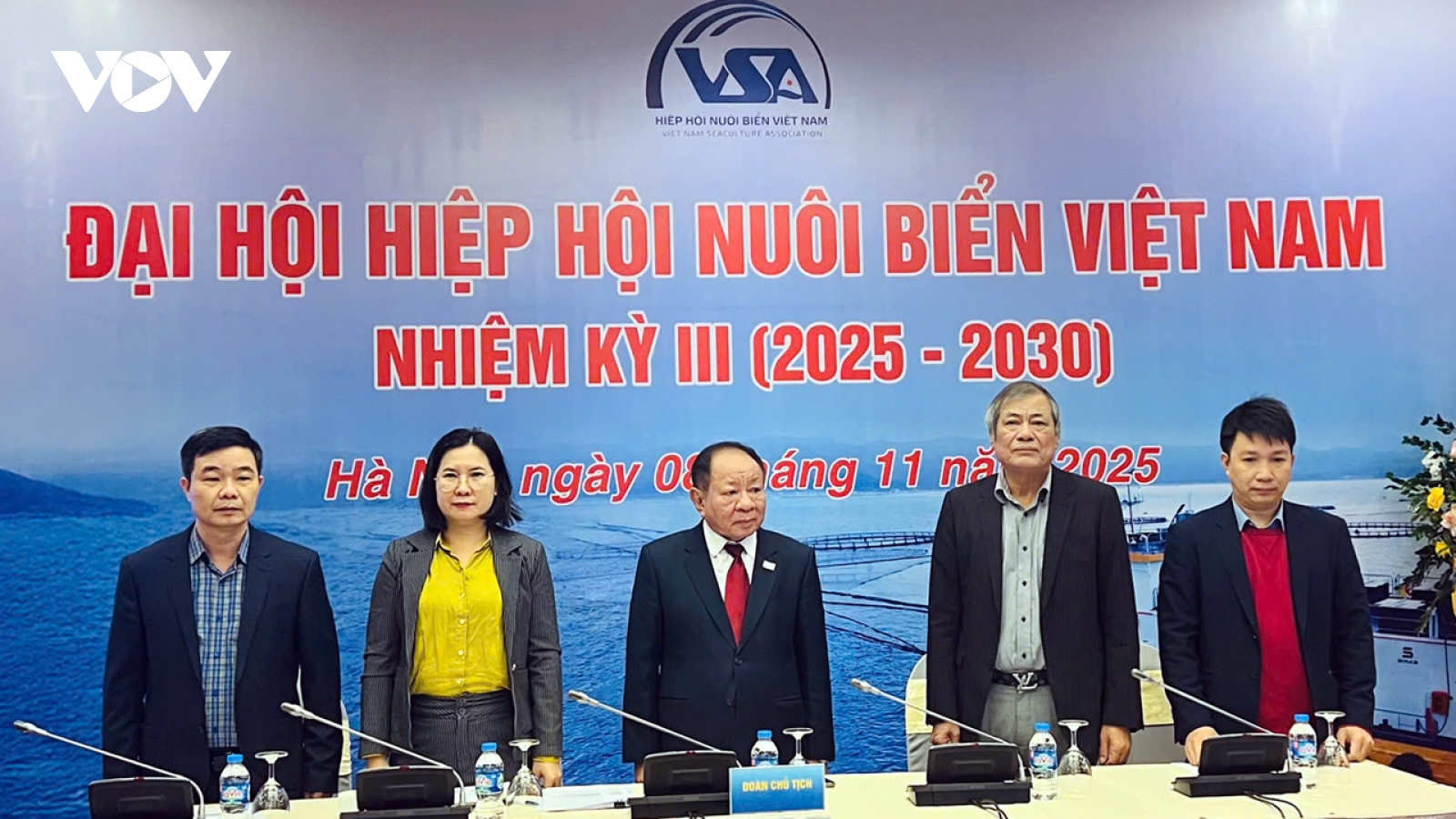 Nuôi biển gắn với bảo vệ và duy trì sự toàn vẹn không gian biển Việt Nam