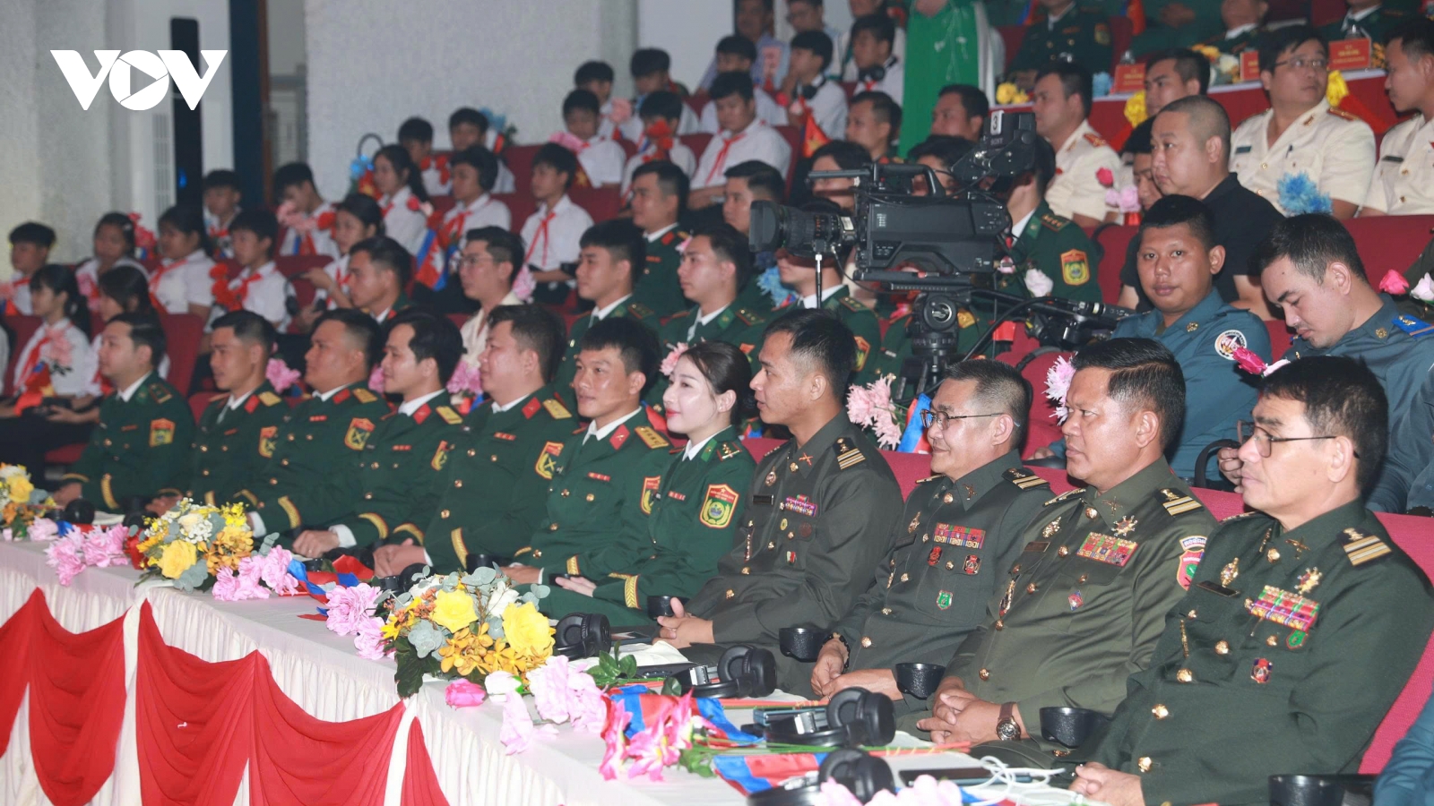 Giao lưu sĩ quan trẻ biên giới Việt Nam – Campuchia 2025
