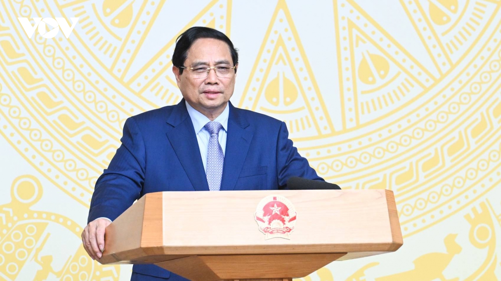 Thủ tướng: Mỗi thầy, cô giáo tiếp tục là tấm gương sáng về rèn đức, luyện tài