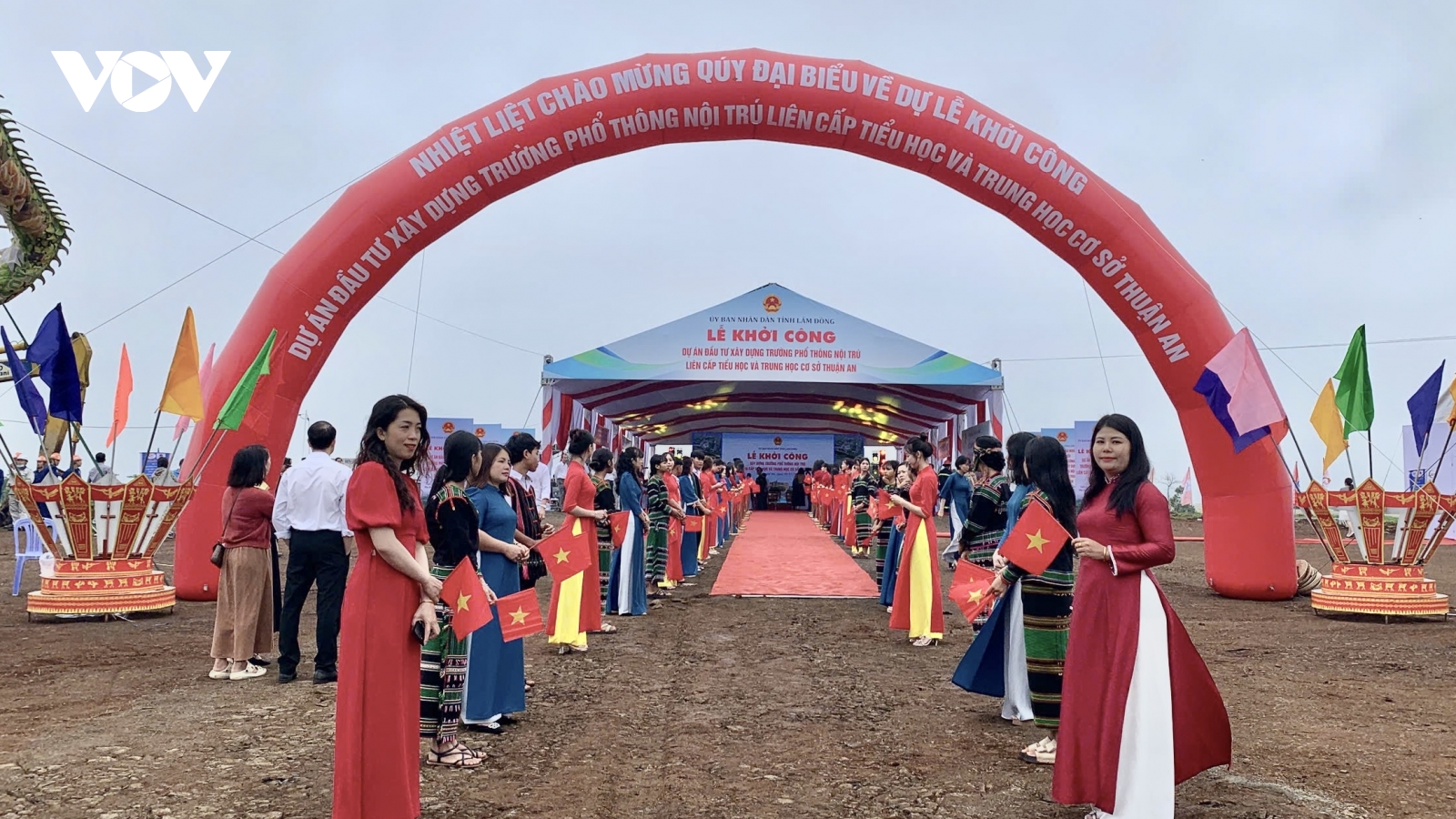 Đồng loạt khởi công xây dựng nhiều trường nội trú trên toàn quốc