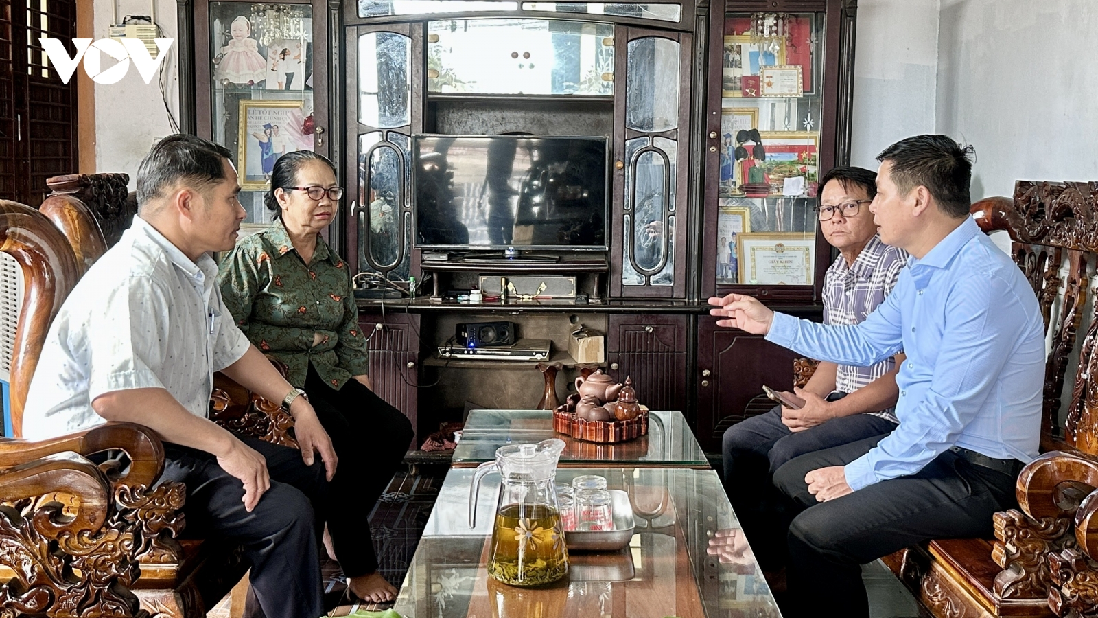 Người có uy tín - điểm tựa mềm ở đại ngàn Đắk Lắk