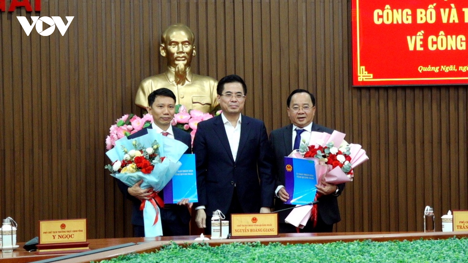 Quảng Ngãi điều động, bổ nhiệm lãnh đạo Sở Ngoại vụ và Thanh tra tỉnh