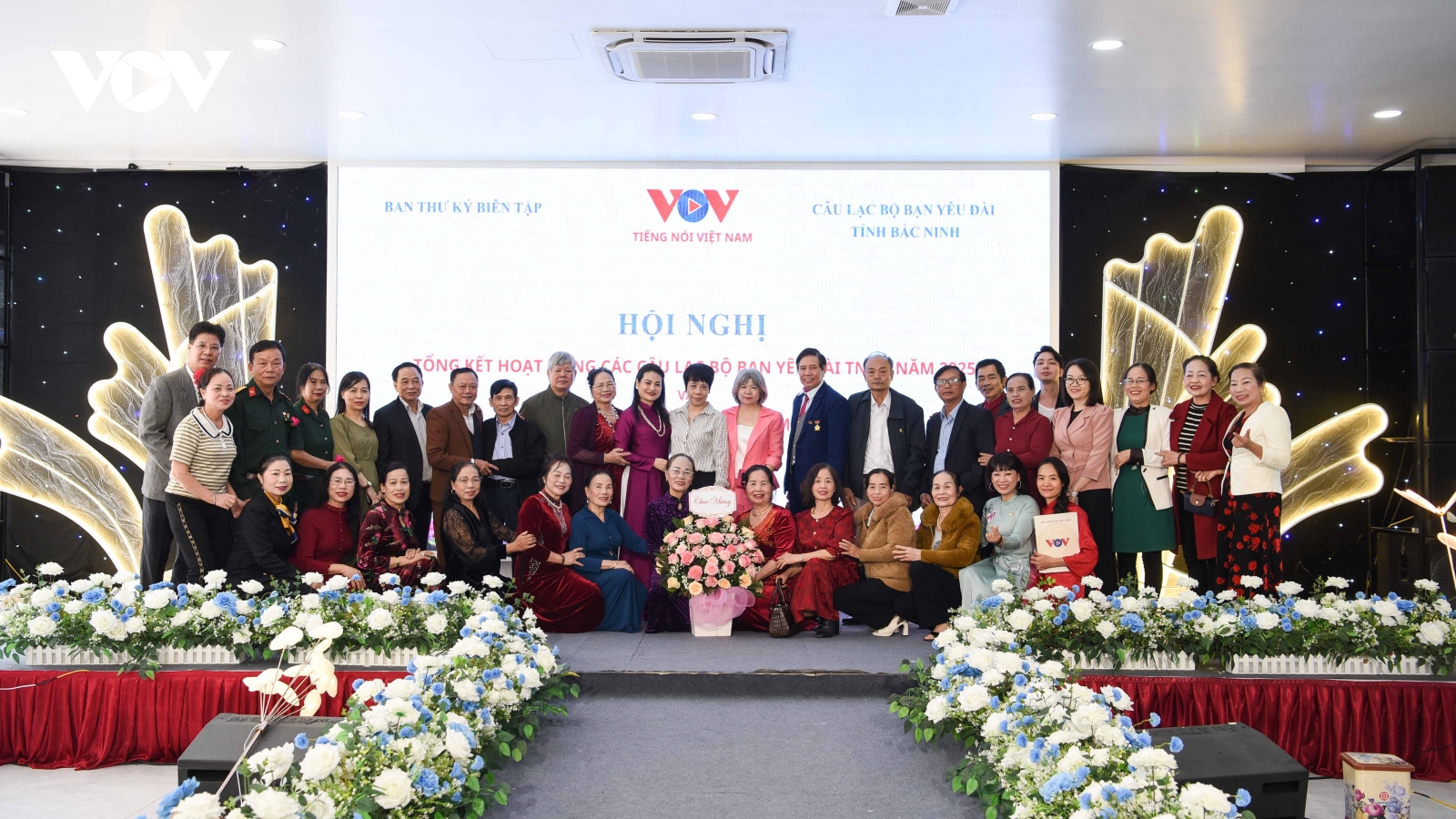 Điểm tựa sinh hoạt văn hóa lành mạnh giữa CLB Bạn yêu Đài Yên Dũng với Đài TNVN