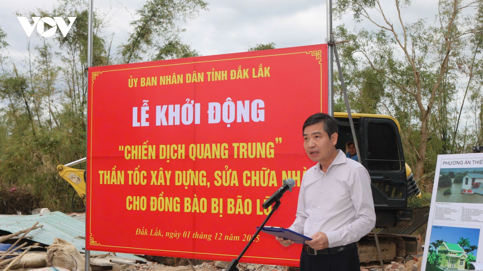 Đắk Lắk khởi động “Chiến dịch Quang Trung” xây dựng, sửa chữa nhà sau bão lũ