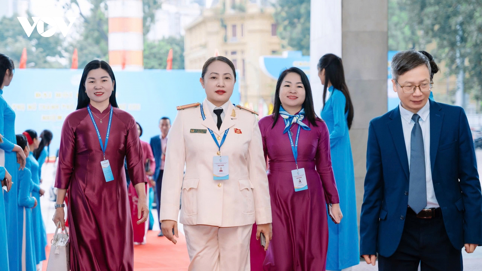 Phụ nữ ngày càng tự tin tham gia công tác chính trị, khẳng định năng lực lãnh đạo