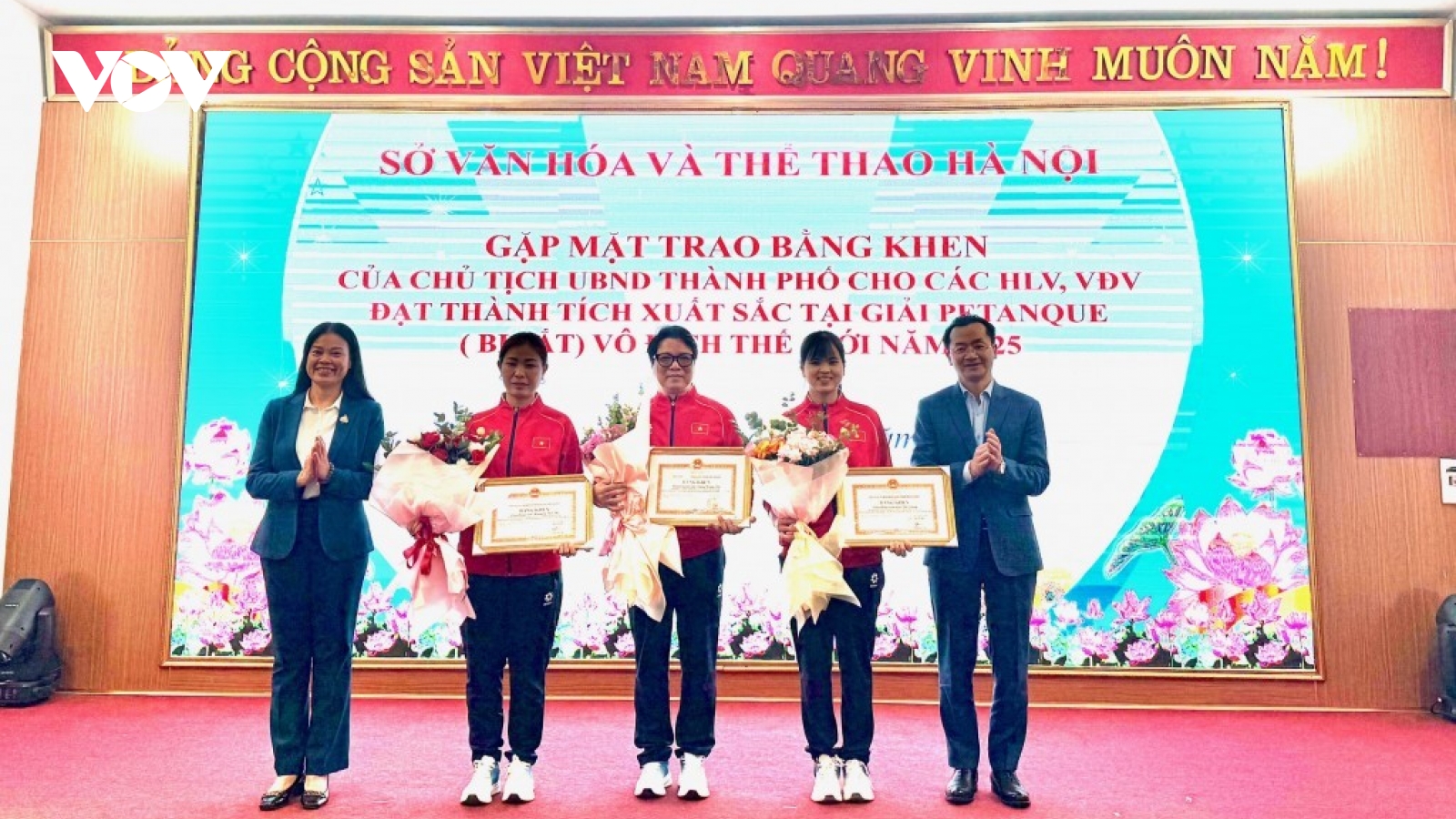 Hà Nội khen thưởng HLV, VĐV xuất sắc tại giải Bi sắt vô địch thế giới năm 2025