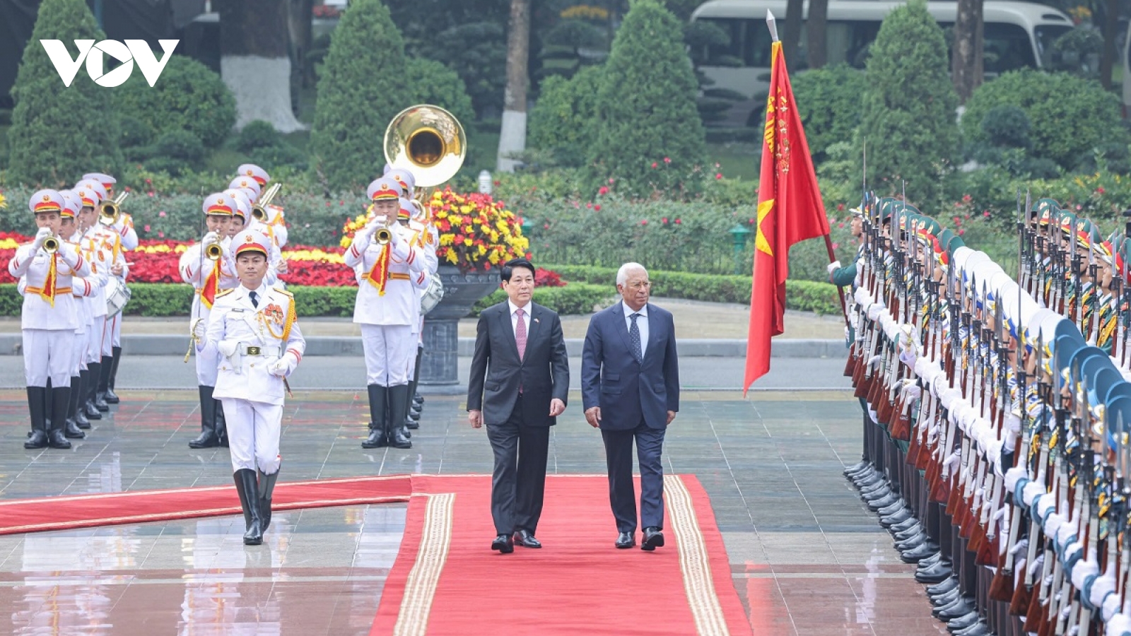 Chủ tịch nước Lương Cường hội đàm với Chủ tịch Hội đồng châu Âu António Costa
