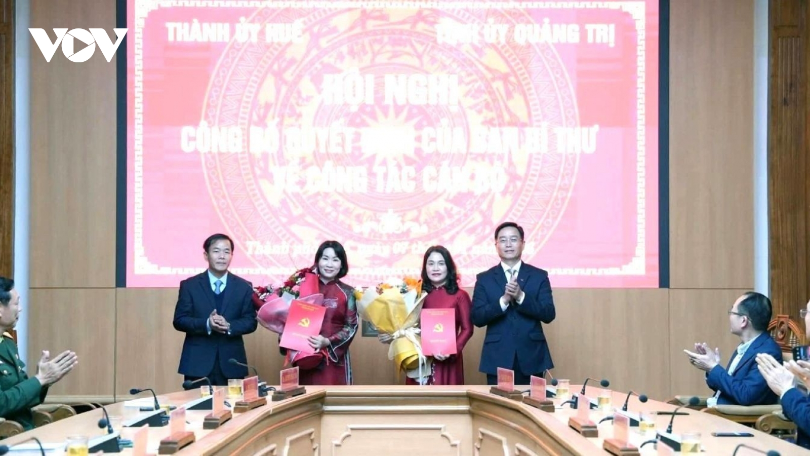 Công bố quyết định của Ban Bí thư về Chủ nhiệm UBKT Thành ủy Huế và Quảng Trị