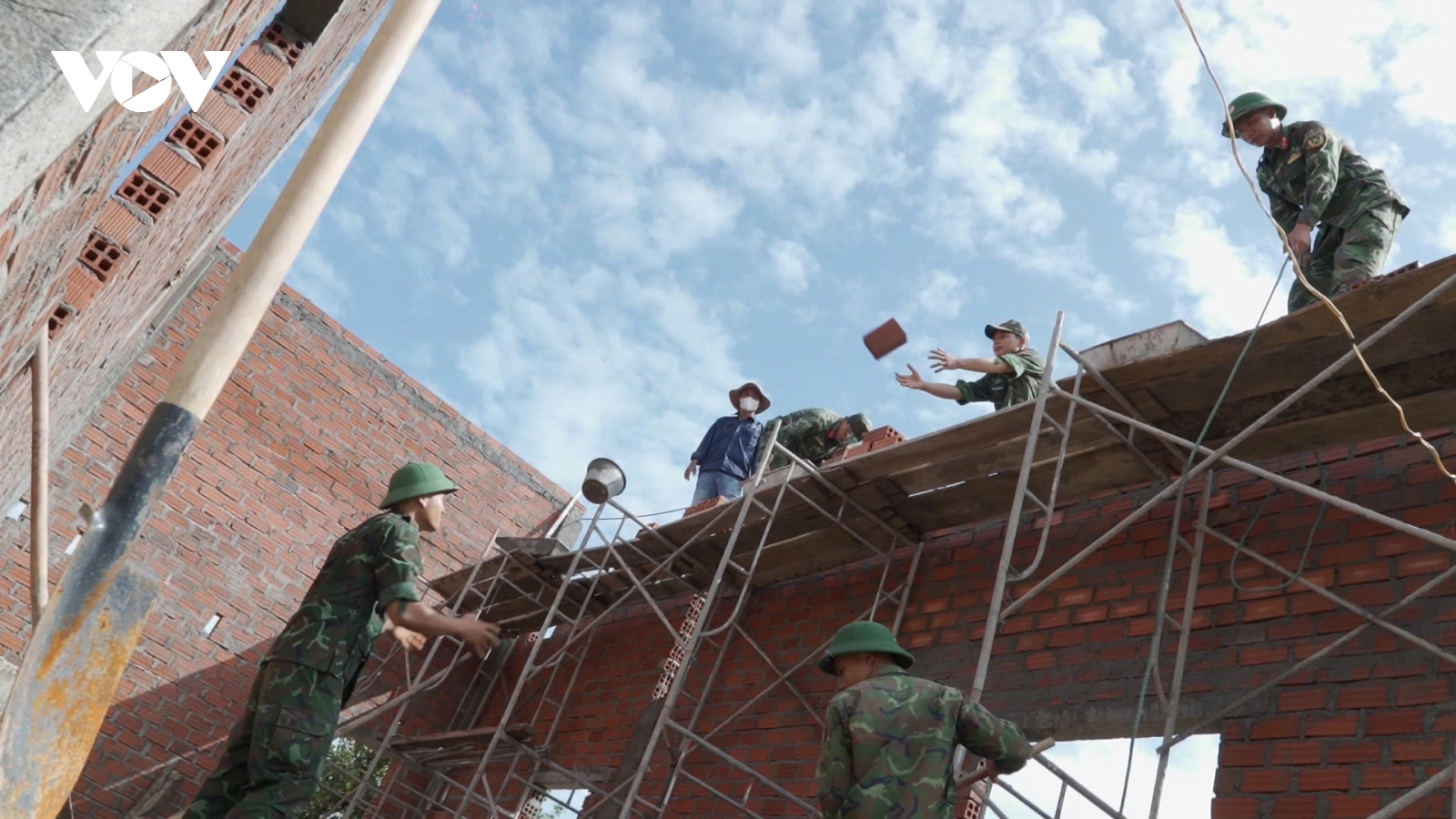 Hơn 200.000 lượt cán bộ, chiến sĩ tham gia “Chiến dịch Quang Trung" tại Đắk Lắk