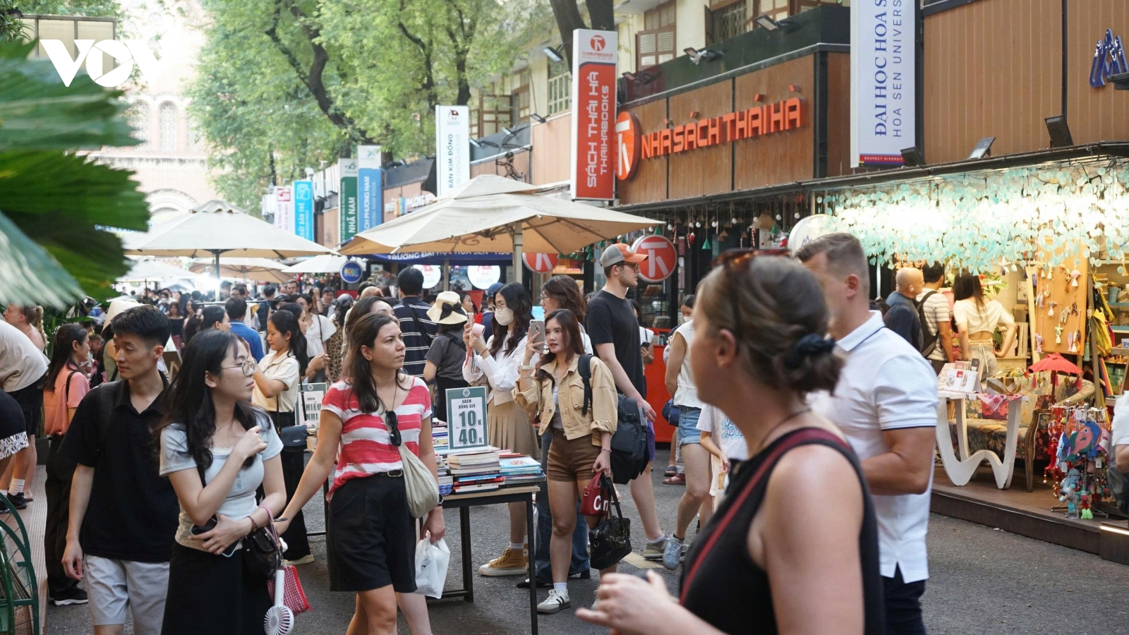 Địa phương nào đứng đầu về lượng khách, tổng thu du lịch dịp Tết Dương lịch?