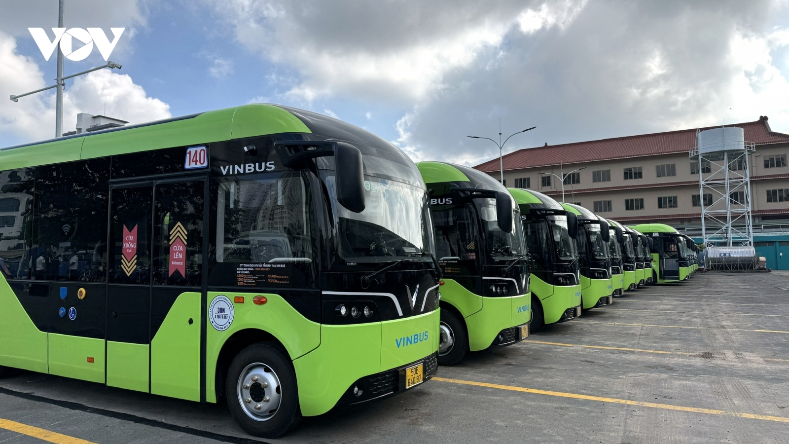 TP.HCM đưa vào hoạt động thêm 169 xe buýt điện từ 1/3