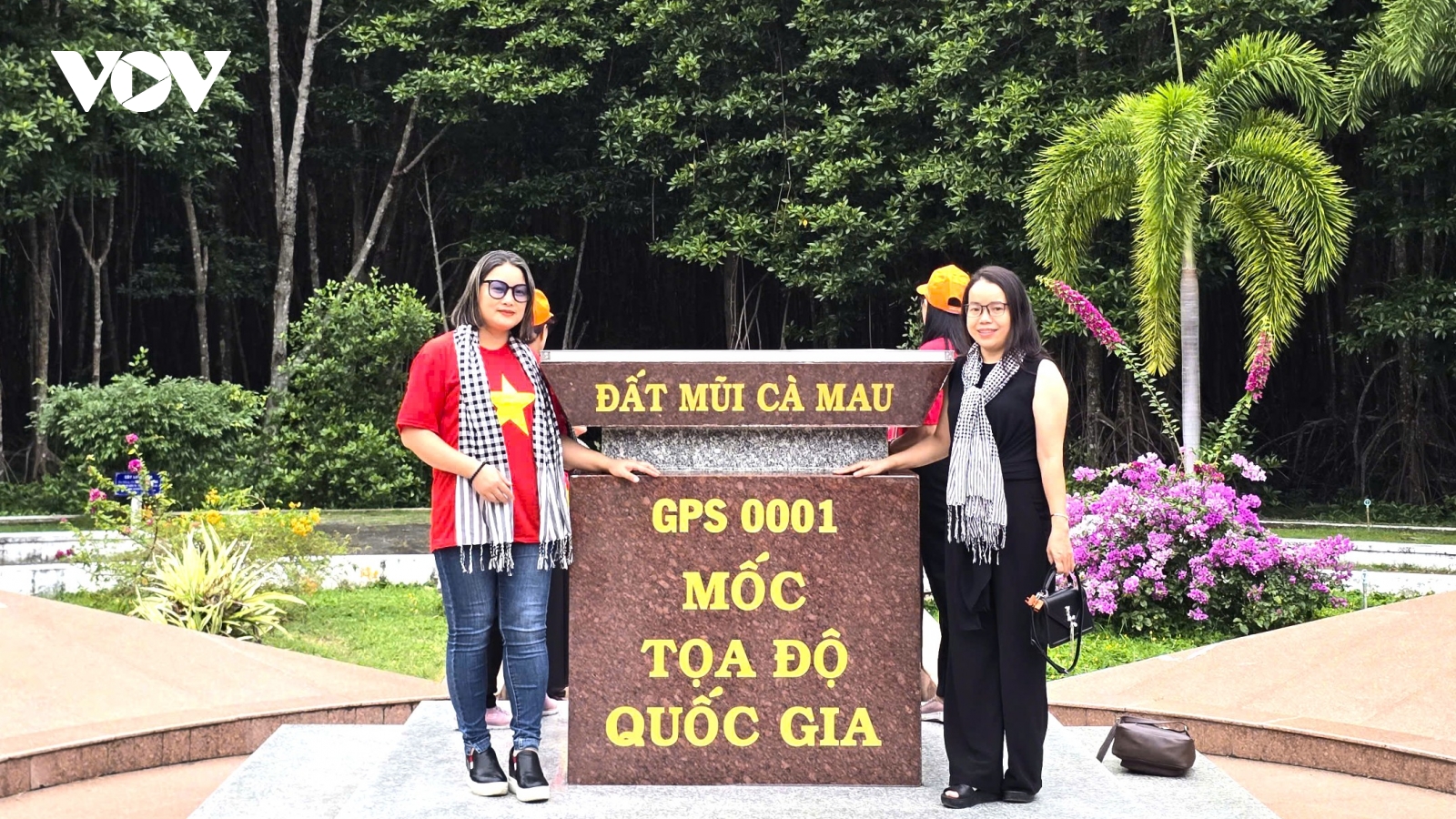 Cà Mau thu hút hơn 400.000 lượt khách trong 9 ngày Tết