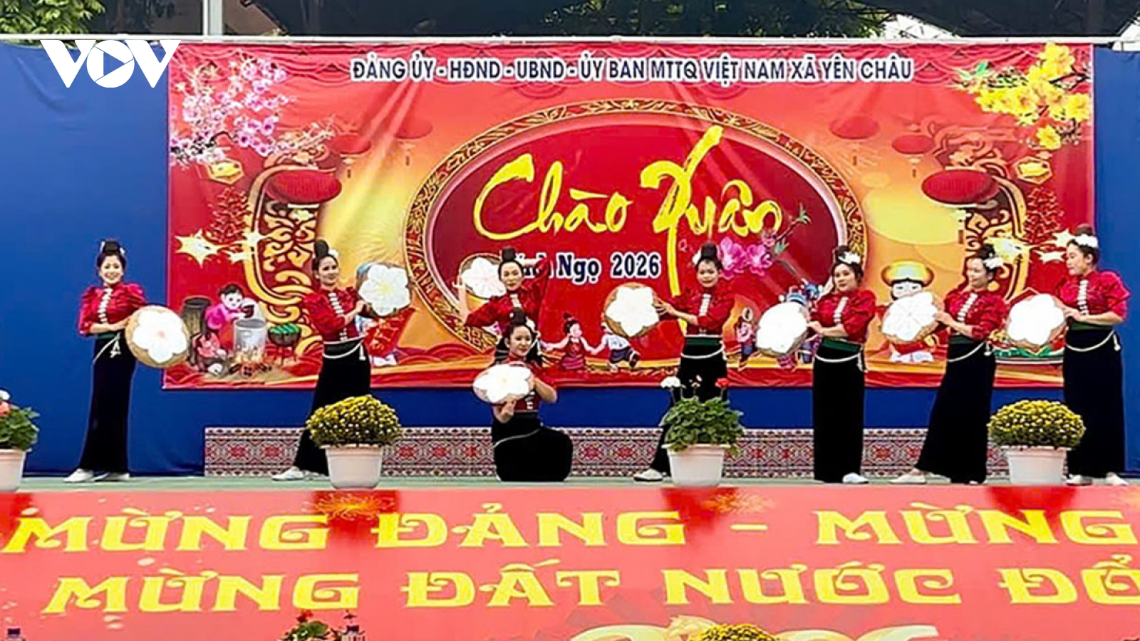 Sơn La: Rộn ràng hội xuân trên quê hương “chuối ngọt, xoài thơm”