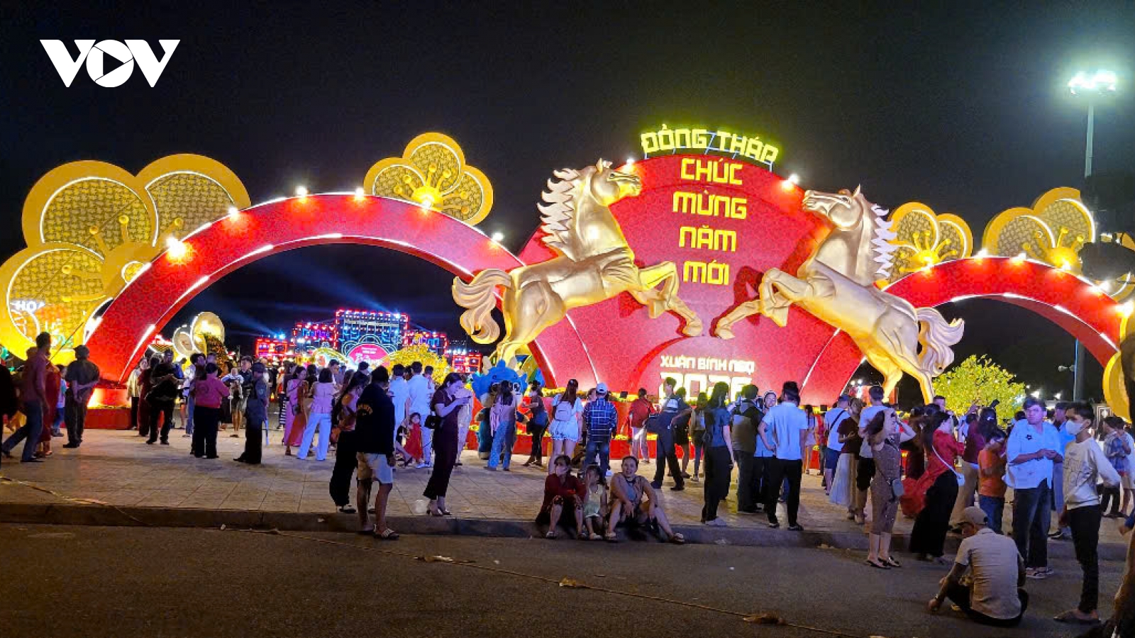 Đồng Tháp bắn pháo hoa đón giao thừa tại 8 địa điểm