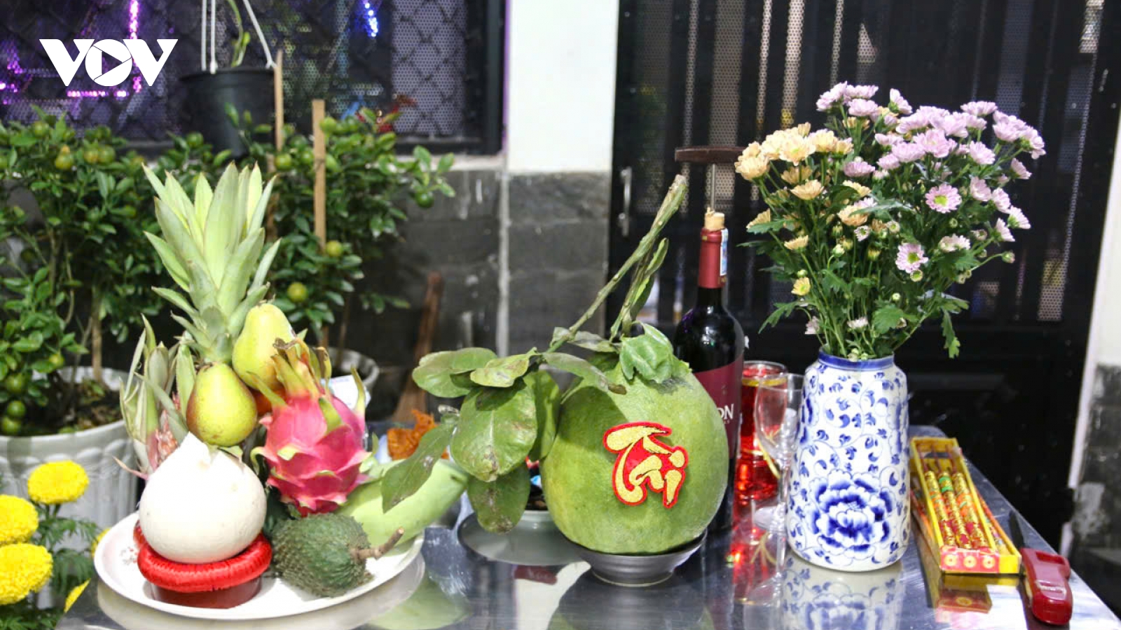 Tết giữ nếp nhà