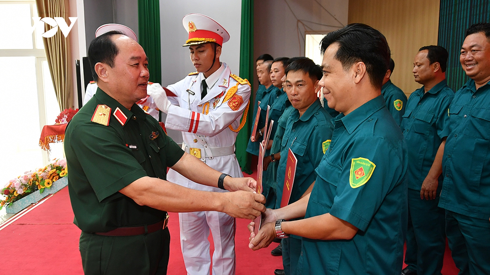 An Giang gọi 296 sĩ quan dự bị vào phục vụ tại ngũ, tuyển quân nhân chuyên nghiệp