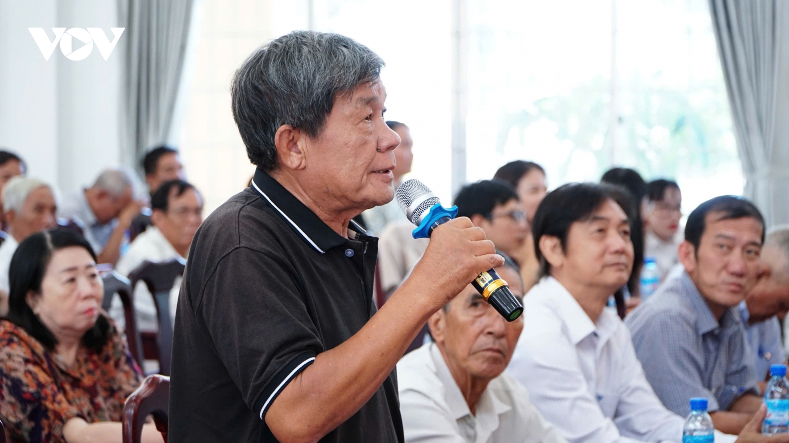 Cử tri Đắk Lắk nhận xét thẳng thắn, gửi gắm kỳ vọng tới ứng cử viên