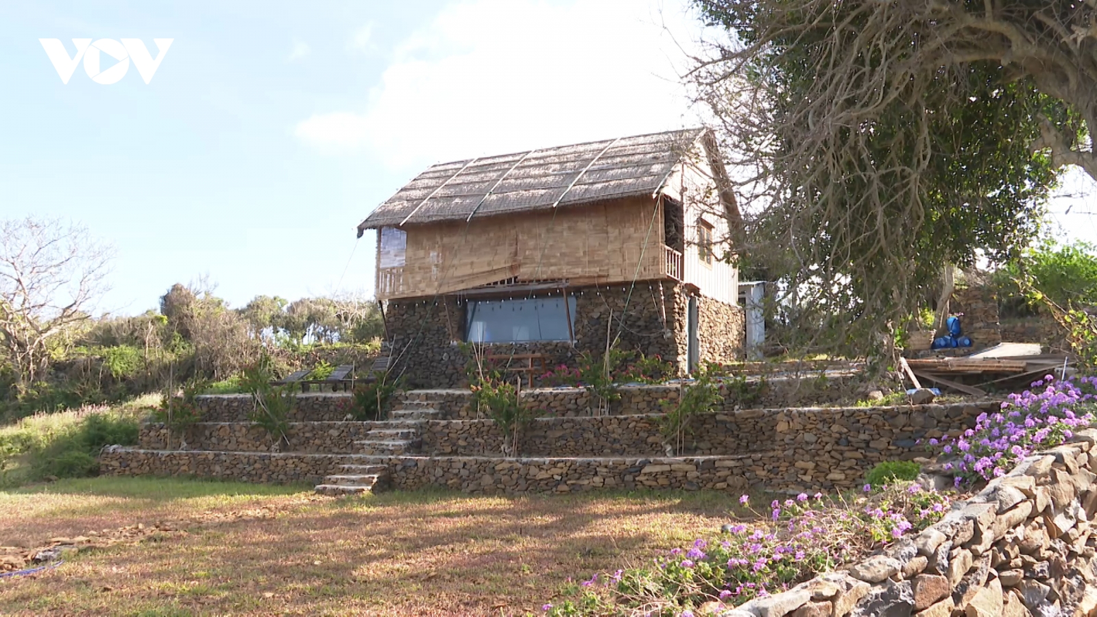 Làng di sản đá, điểm đến mới nổi thu hút du khách