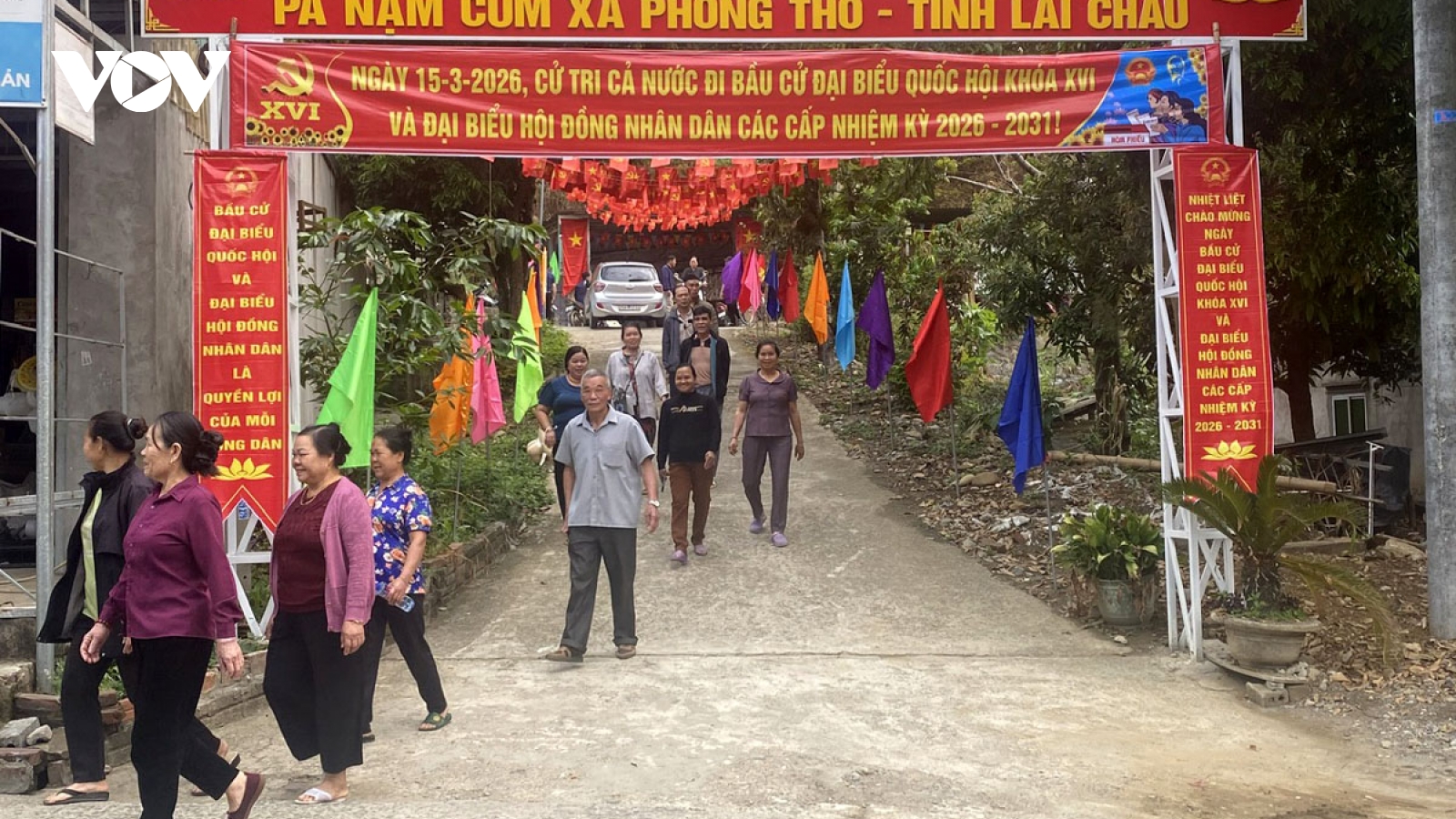 Rộn ràng không khí bầu cử nơi biên cương Lai Châu