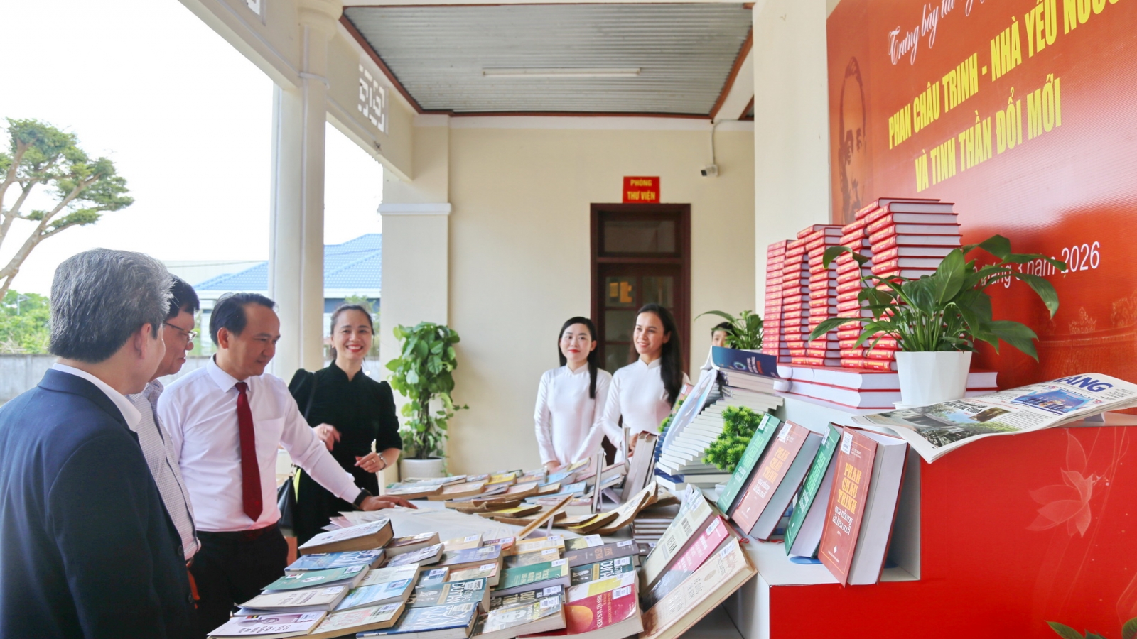 Tọa đàm giá trị tư tưởng “Chi bằng học” của nhà yêu nước Phan Châu Trinh