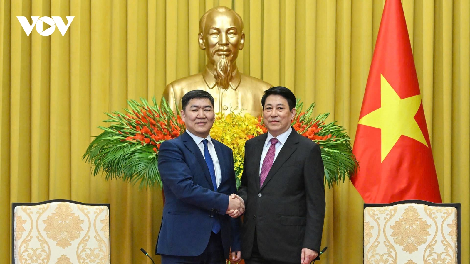 Chủ tịch nước Lương Cường tiếp Chánh án Tòa án tối cao Mông Cổ