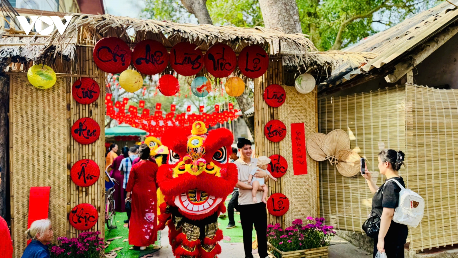 Làng nghề giò chả Ước Lễ mở hội đầu xuân