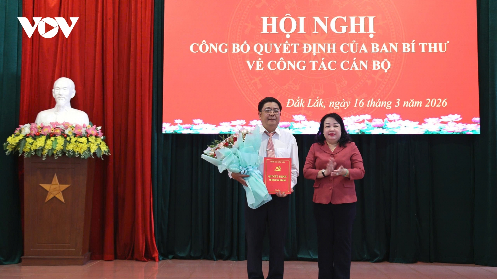 Công bố quyết định chuẩn y Phó Chủ nhiệm Ủy ban Kiểm tra Tỉnh ủy Đắk Lắk