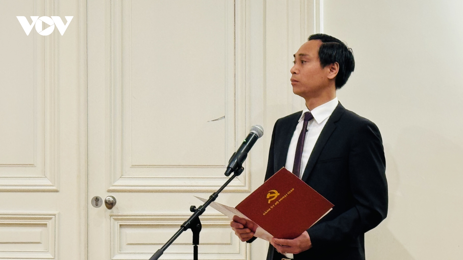 Ngày hội toàn dân nhìn từ nước Pháp: Niềm tin vào Quốc hội khóa mới