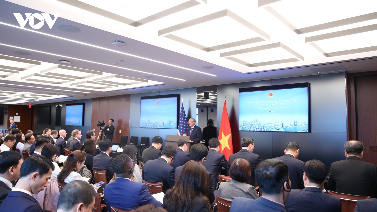 Việt Nam cam kết tạo điều kiện thuận lợi nhất cho nhà đầu tư tại Trung tâm VIFC