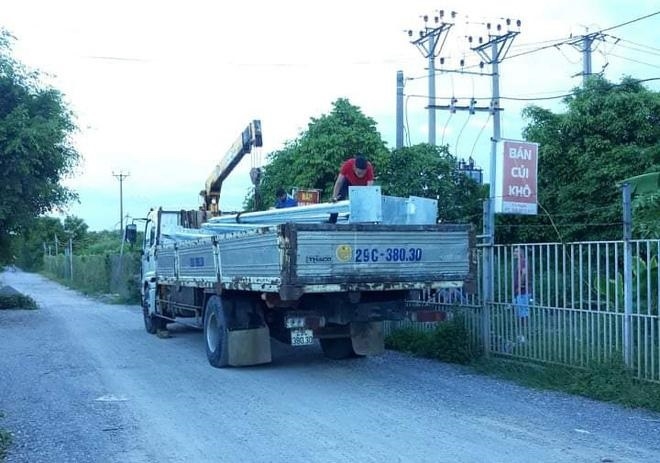 Nhược điểm của kiểu nhà này là cần không gian rộng để thi công, lắp ghép.
