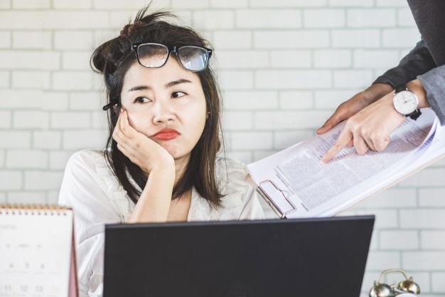 Có tiền sẽ dám "bật lại" khi chỉ đạo ấy là sai trái (Ảnh minh họa internet)