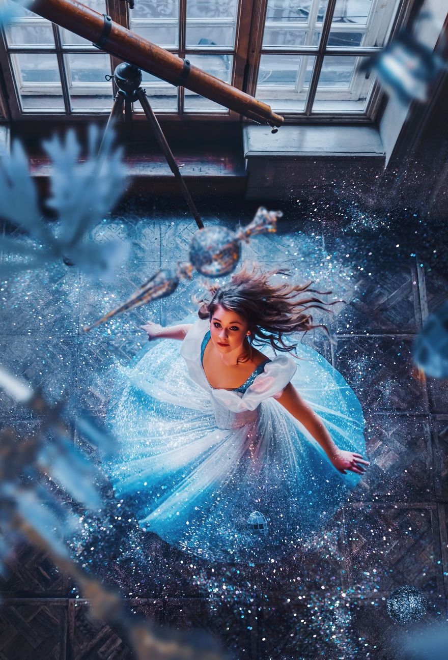 Nữ người mẫu Julia Lipnitskaya xinh đẹp như công chúa./.