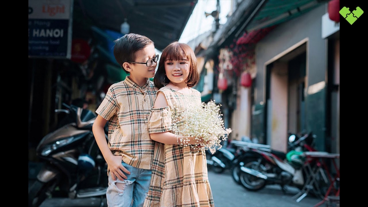 Cặp vợ chồng tí hon Văn Hùng - Diễm My