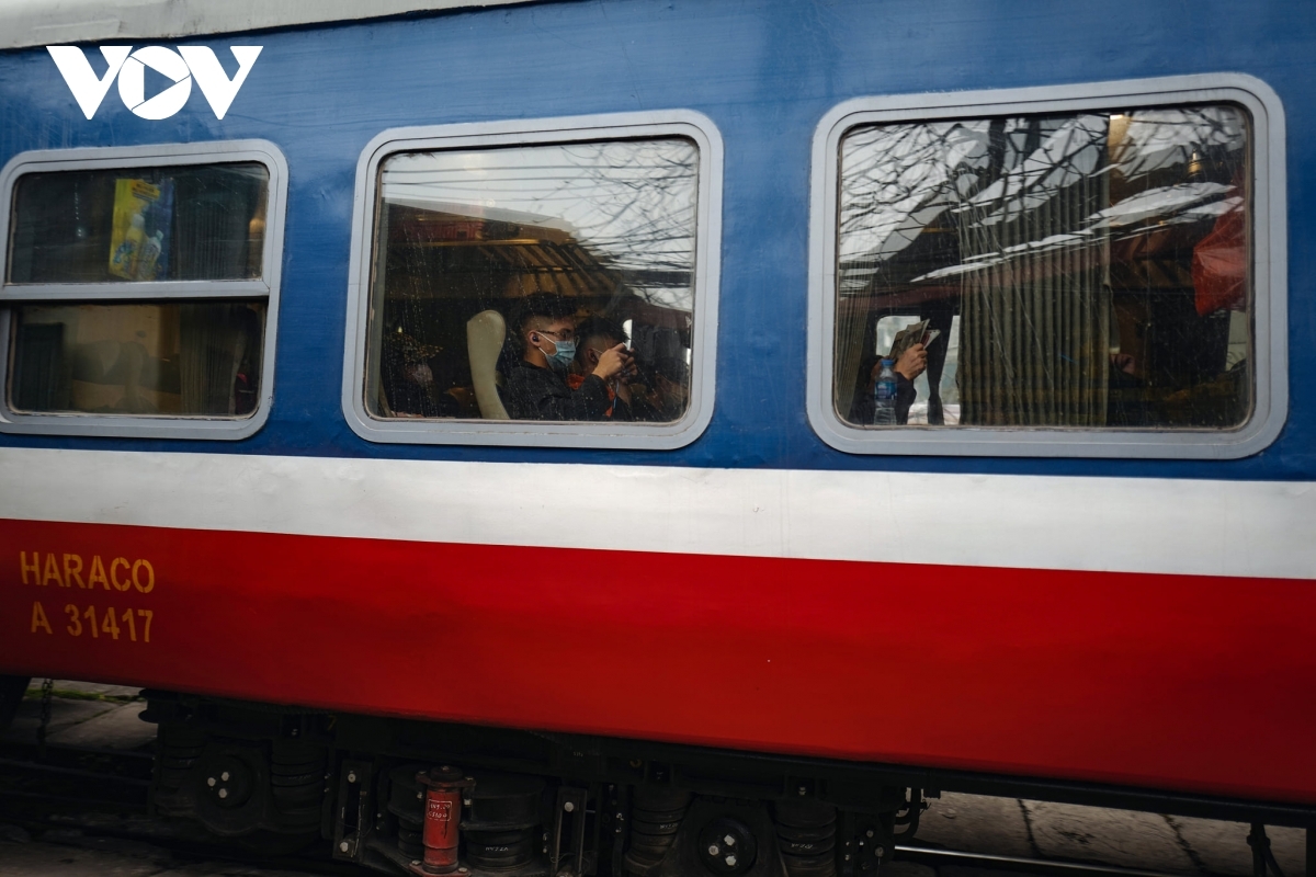 The sight of a train evokes different feelings among people during the final days of the lunar year.