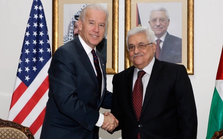 Tổng thống Palestine Abbas trong một lần gặp gỡ Tổng thống Mỹ Biden trước đây. Ảnh: al Jazeera.
