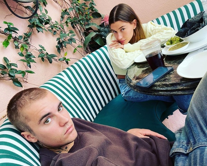 Justin Bieber và bà xã Hailey Baldwin