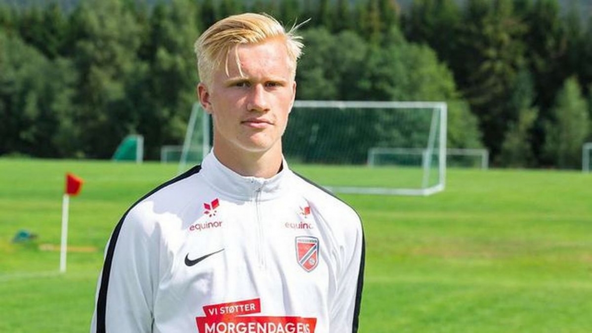 Albert Tjaaland, em họ Erling Haaland gây sốt ở tuổi 17. (Ảnh: Molde FK). 