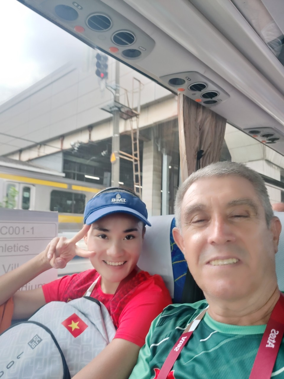 Đồng hành cùng Quách Thị Lan ở Olympic Tokyo là HLV, chuyên gia người Bulgaria - Vladimir Hristov. 