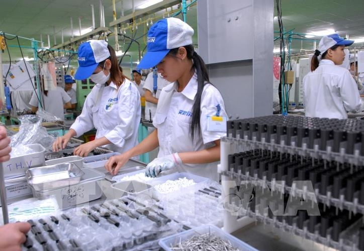 Kim ngạch xuất khẩu máy móc thiết bị, dụng cụ phụ tùng đạt 15 tỷ USD, tăng 21,2%.