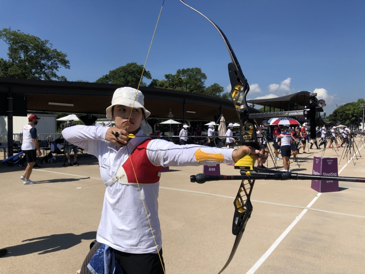 Cung thủ Ánh Nguyệt "mở hàng" cho đoàn thể thao Việt Nam ở Olympic Tokyo. (Ảnh: Đoàn TTVN). 