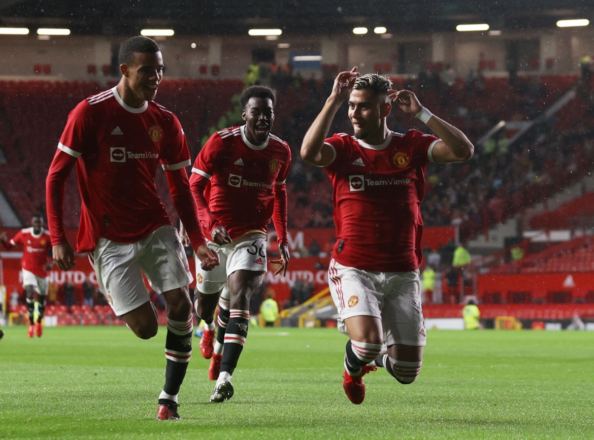 Andreas Pereira lập "siêu phẩm" nhưng MU vẫn không thể thắng Brentford. (Ảnh: Reuters). 