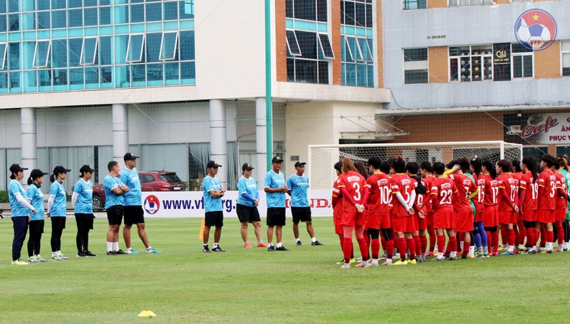 ĐT nữ Việt Nam đang tập trung chuẩn bị cho vòng loại giải bóng đá nữ châu Á 2022 tại Hà Nội. (Ảnh: VFF). 