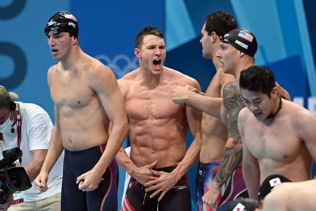 100m bơi tự do nam 49 giây 45 (kỷ lục Olymic + kỷ lục thế giới)