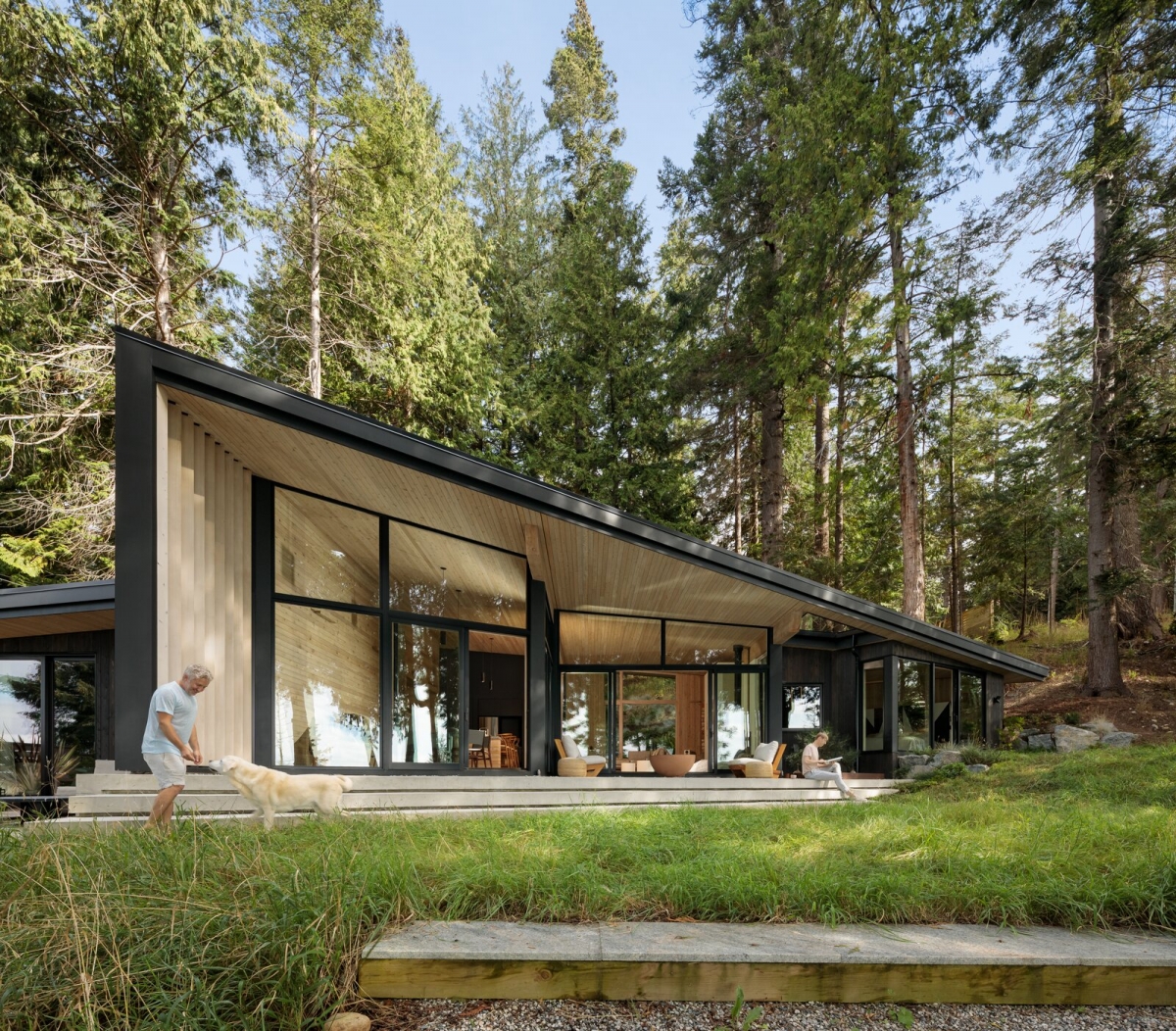 Hãy cùng ngắm nhìn những hình ảnh khác của chiếc cabin tuyệt đẹp này nhé