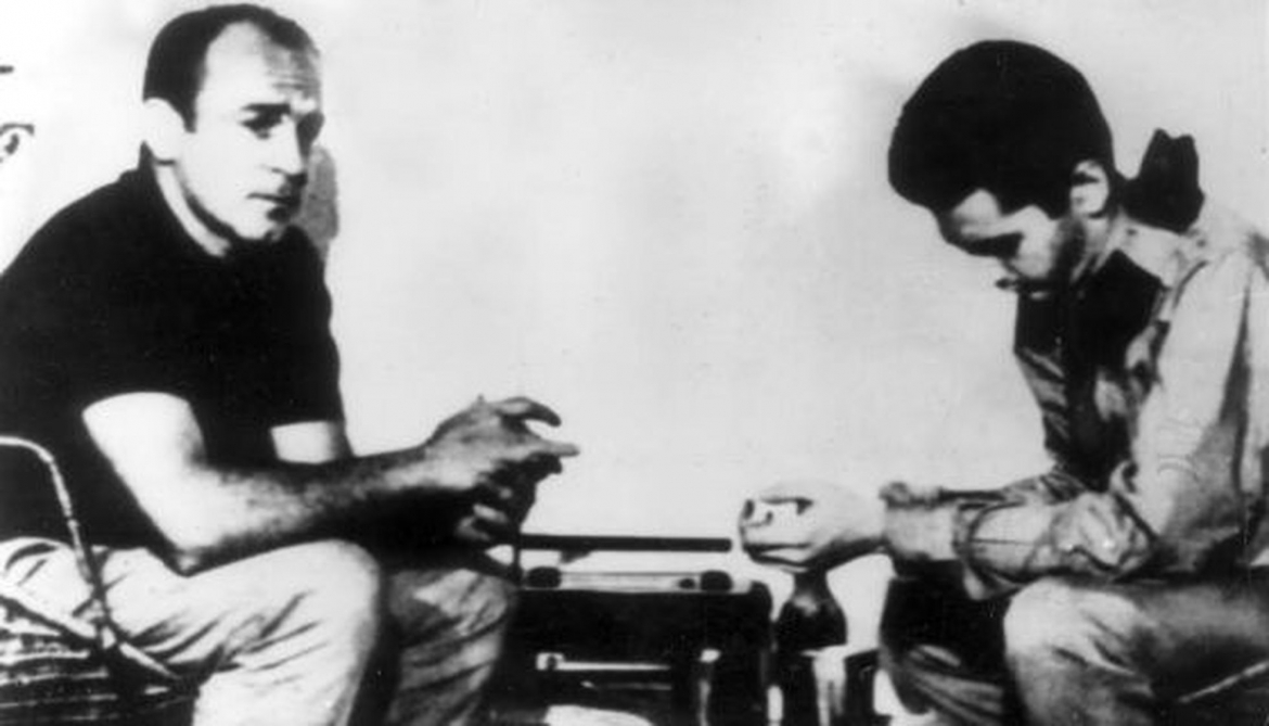 Hình ảnh huyền thoại bóng đá Alfredo Di Stefano bị bắt cóc 58 năm trước. (Ảnh tư liệu: Marca). 