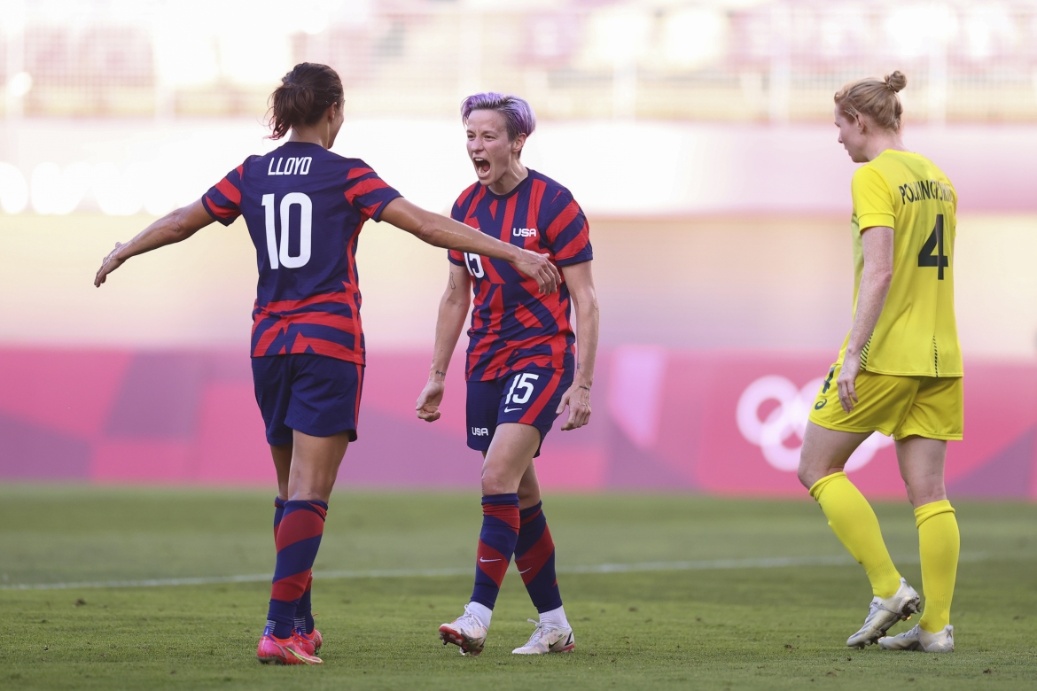 Mỹ tái lập thế dẫn bàn sau siêu phẩm của Rapinoe phút 21. 