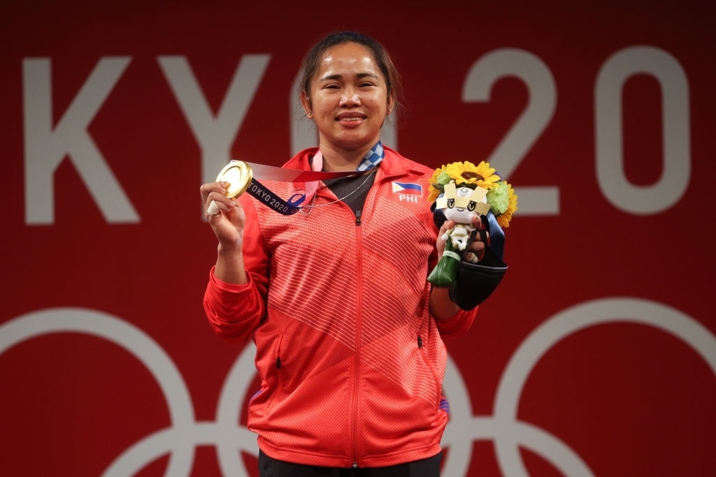Hidilyn Diaz là vận động viên giành tấm HCV cho Philippines ở Olympic Tokyo 2020 (Ảnh: Getty).