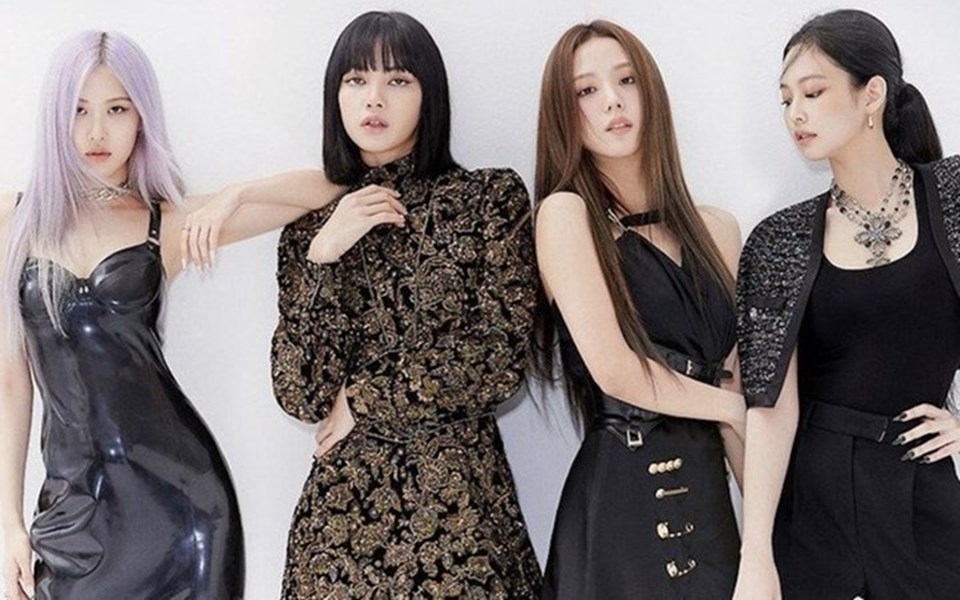 BLACKPINK sẽ phát hành album phòng thu thứ 2 "Born Pink" vào ngày 16/9.