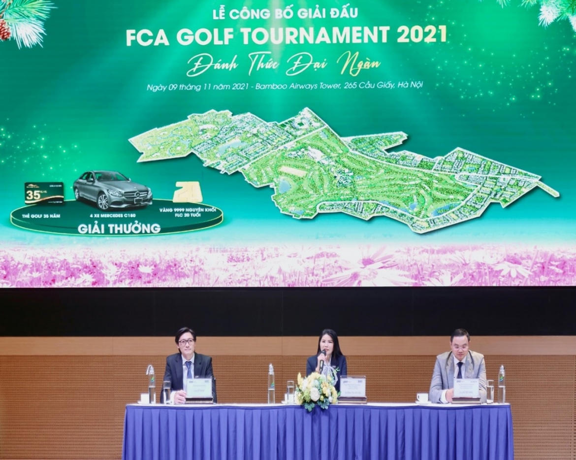 Họp báo công bố giải FCA Golf Tournament 2021.